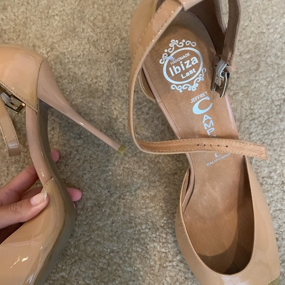 Jeffrey Campbell patent leather bullet cap heels - Picture 3 of 4